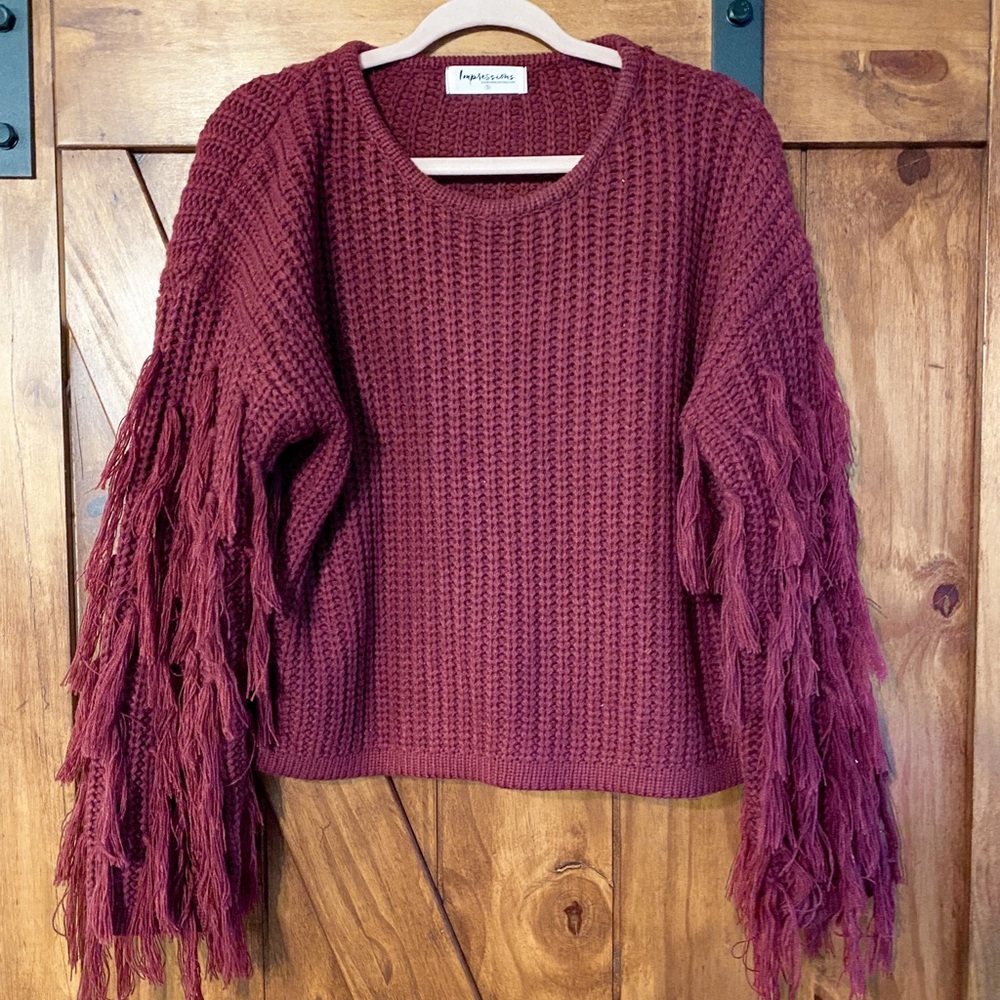 Merlot Sweater with Fringey Sleeves S